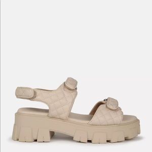 Cream Quilted Chunky Grandad Sandals